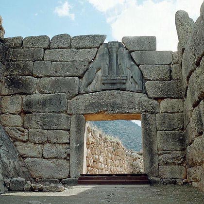 Un puerta de entrada en Micenas...
